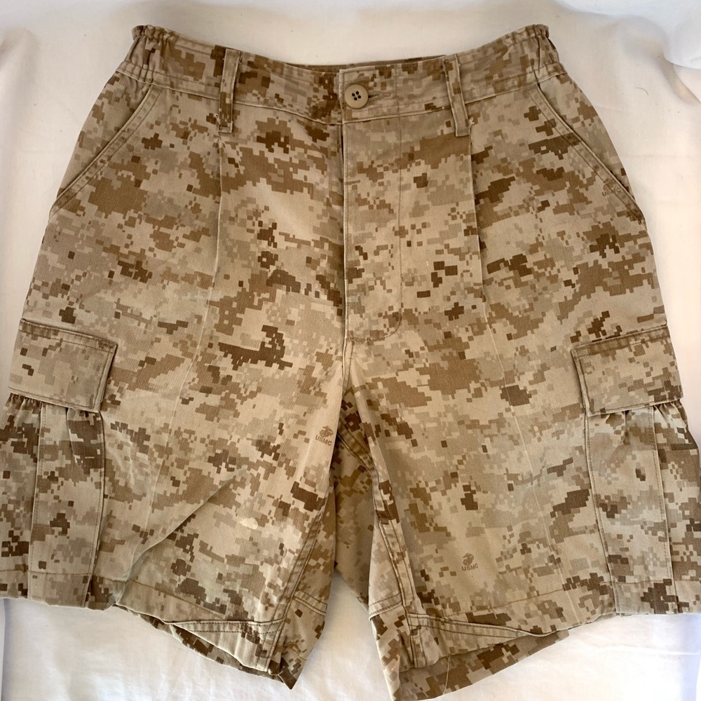 Vintage USMC Tan Camo Cargo Shorts TX